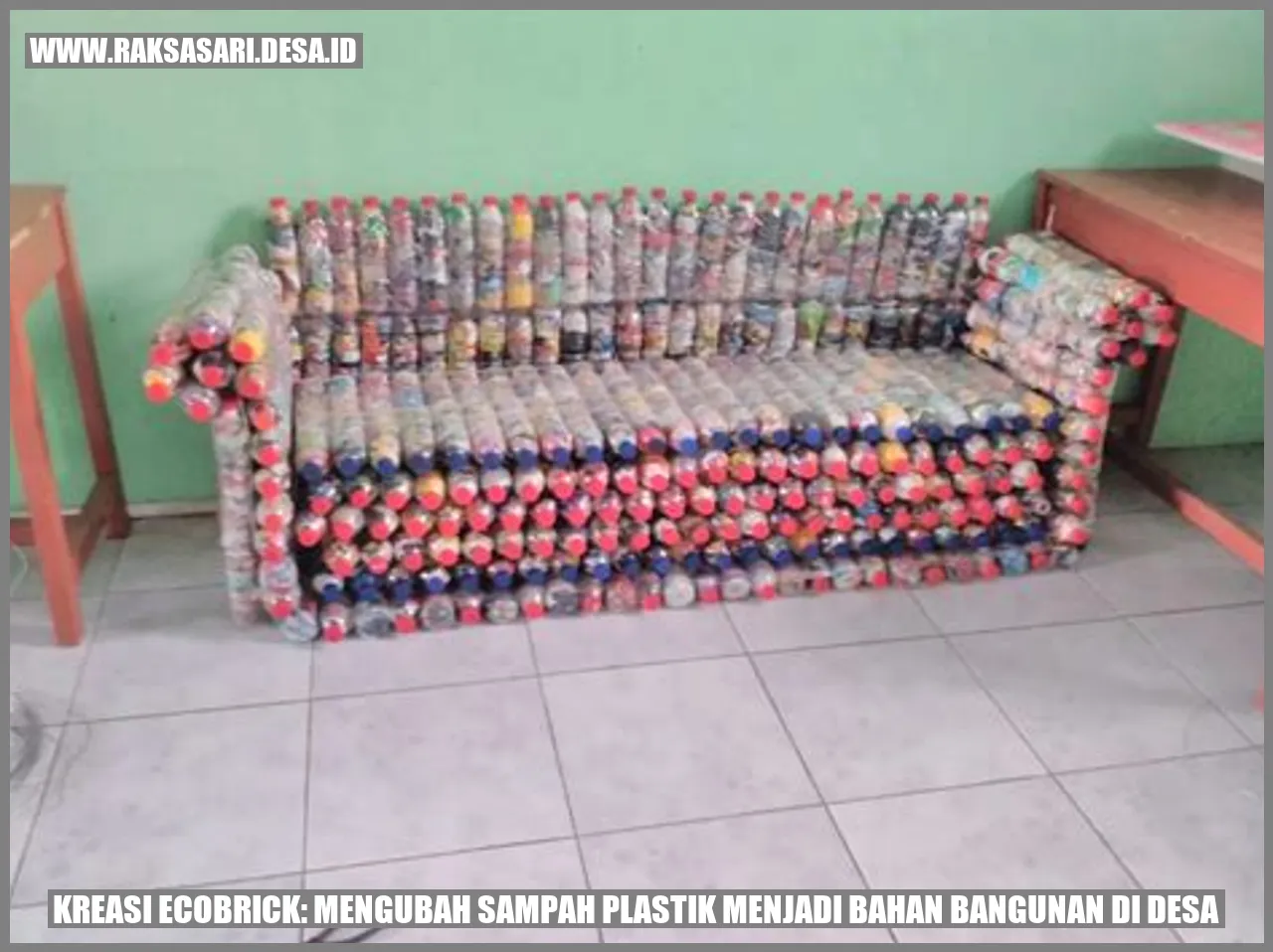 Kreasi Ecobrick: Mengubah Sampah Plastik Menjadi Bahan Bangunan di Desa