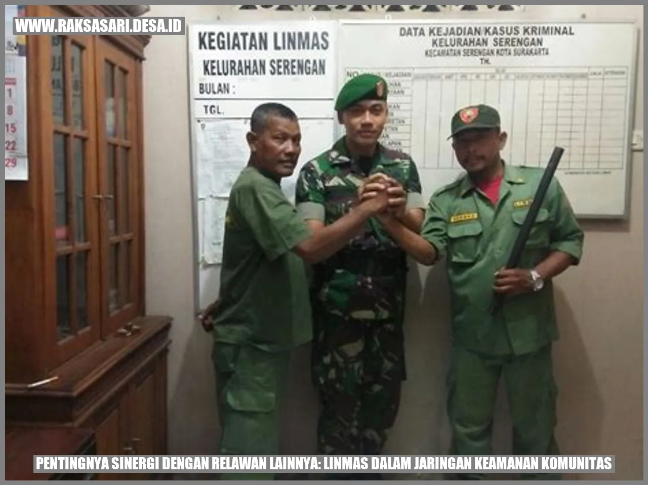 Pentingnya Sinergi dengan Relawan Lainnya: Linmas dalam Jaringan Keamanan Komunitas