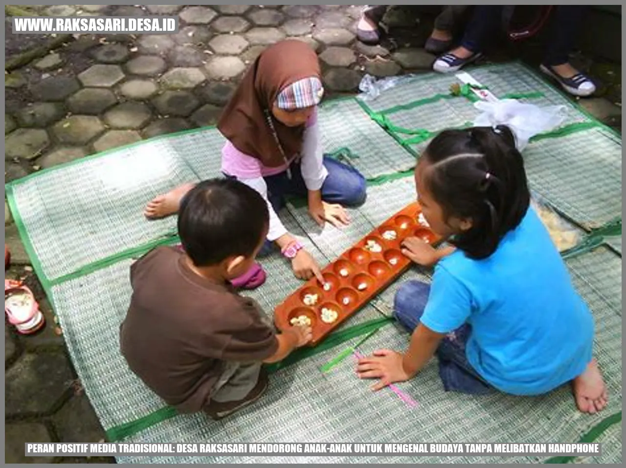 Peran Positif Media Tradisional: Desa Raksasari Mendorong Anak-anak untuk Mengenal Budaya Tanpa Melibatkan Handphone